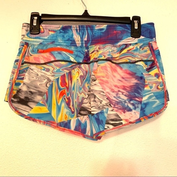 Sweaty Betty Iridescent rainbow swirl shorts small F312 - Picture 6 of 11
